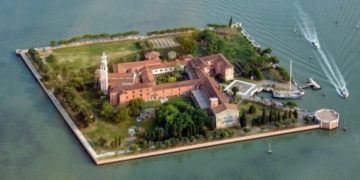 Isola di San Lazzaro, Santa Crose, Ca’ Zenobio: i luoghi dell’Armenia veneziana