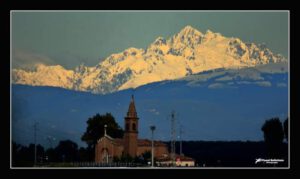 Immagine suggestiva della Chiesa del Passetto oggigiorno foto Vanni Bellettato