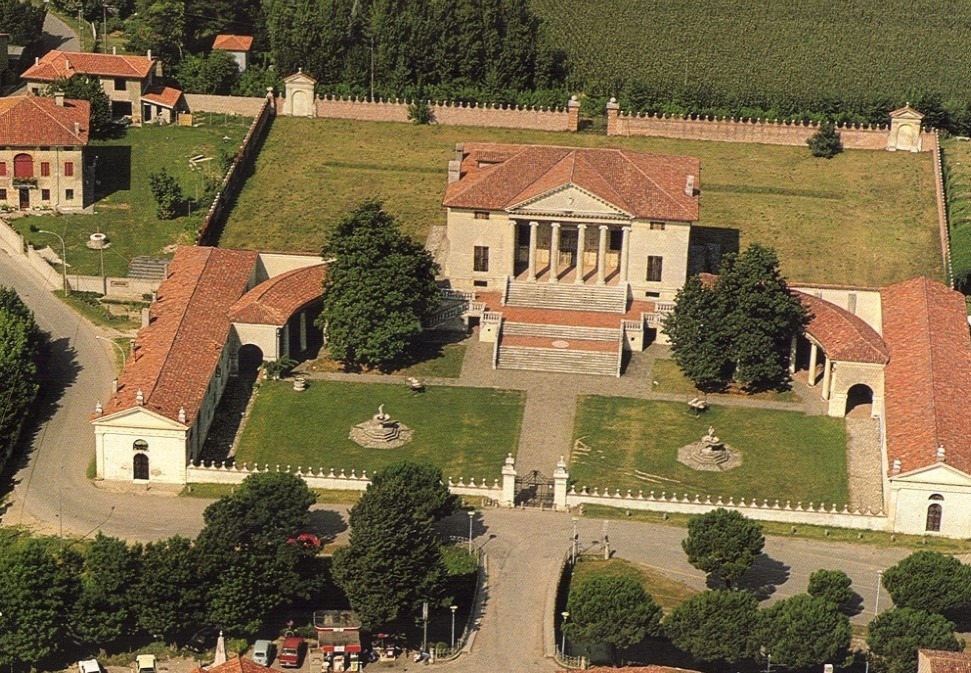 La Badoera vista dall'alto