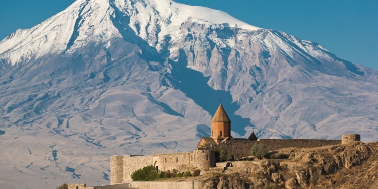 Comabbio (Va) racconta l’Armenia: grandi nomi per la rassegna