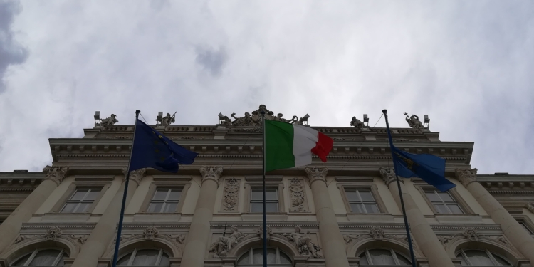 Speculazioni sui migranti minorenni, dalla Onlus conti di 367 euro al giorno e pagano i Comuni…