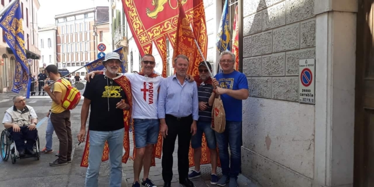 Ilves Parpinello, l’indipendentista veneto non vaccinato morto di Covid: come è stato curato?