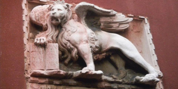“VIVA SAN MARCO” gridavano i giovani istriani…