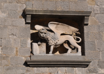 Albona (Istria) e il Leone che con il vento ruggiva