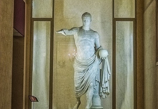 12 luglio 1816 l’Austria mette in vendita a Venezia la statua di Napoleone
