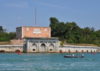 Salviamo il Forte di Sant’Andrea, lo Stato svende la storia della Serenissima!
