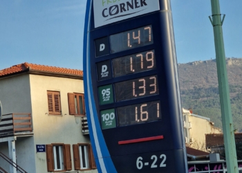 Gasolio a 2,5 euro è un problema italiano. In Slovenia è a 1,48 in Croazia a 1,47