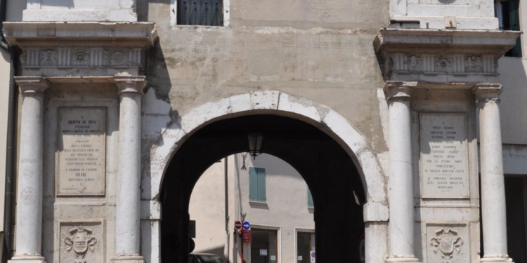 Feltre 1797: devastazioni e rapine degli invasori francesi nel racconto di Monsignor Vecellio