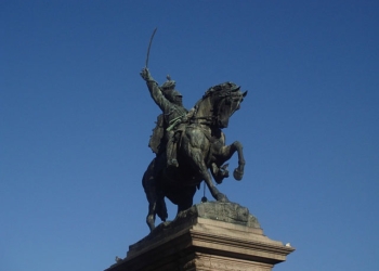 Via il monumento-truffa al Re dell’annessione: la proposta del “doge” Gardin